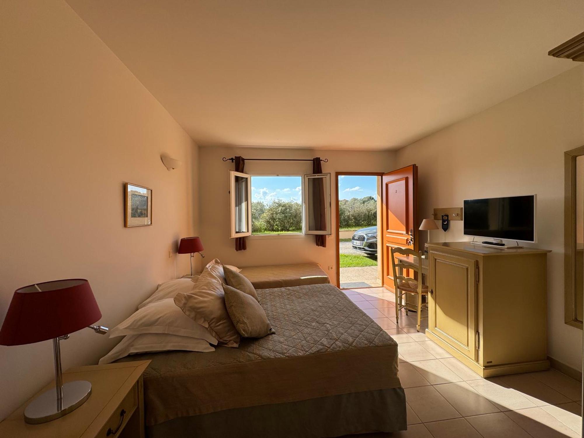 Hotel Terriciae Aux Portes De Maussane Les Alpilles Экстерьер фото